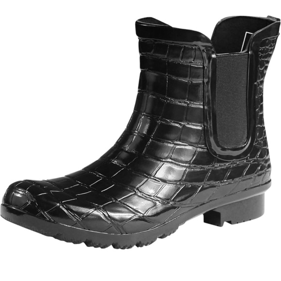 Roma Black Crocodile Pattern Ankle Boots - Picture 4 of 4